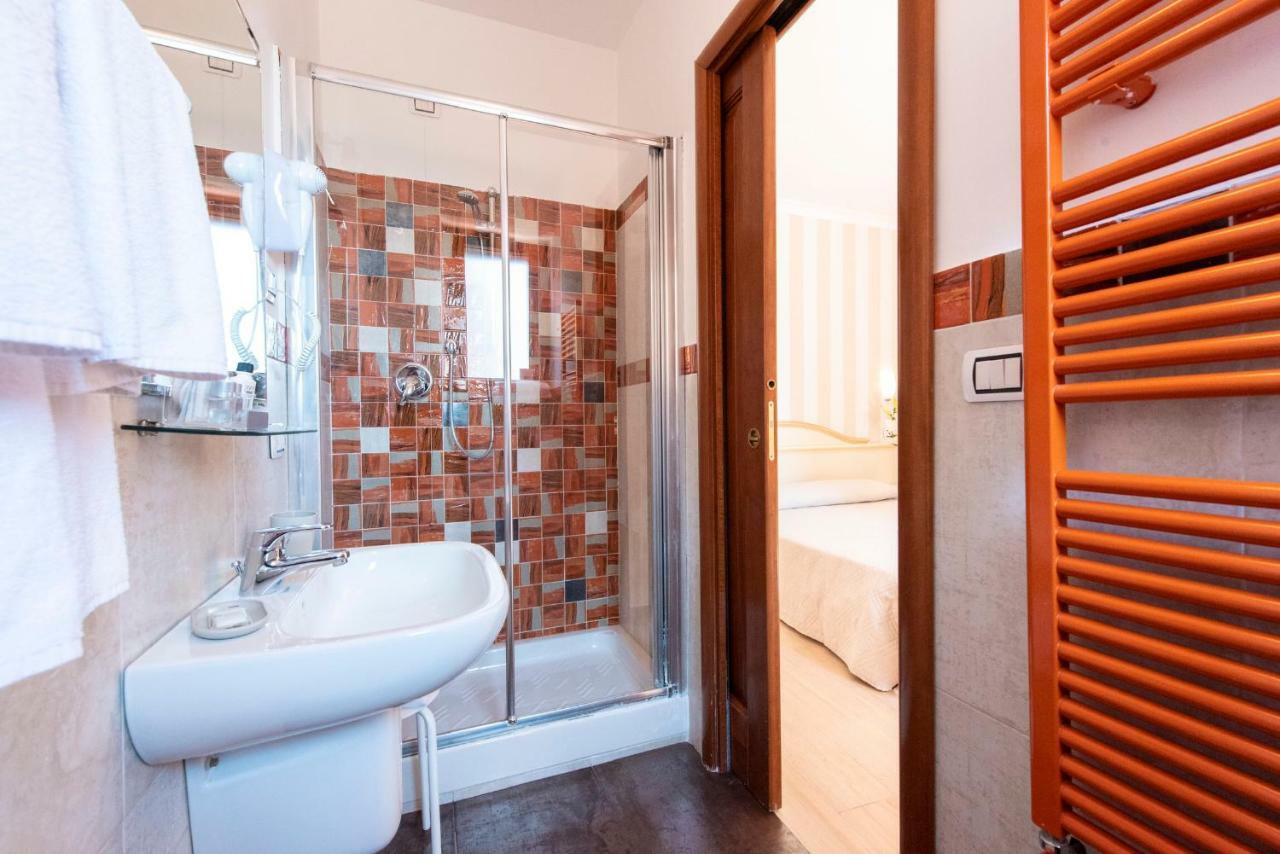 La Suite Di San Pietro Rome Extérieur photo